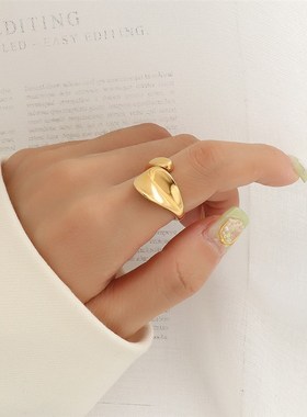 marka法式风格rings简约几何凹痕素圈戒指钛钢18k金.食指戒指环