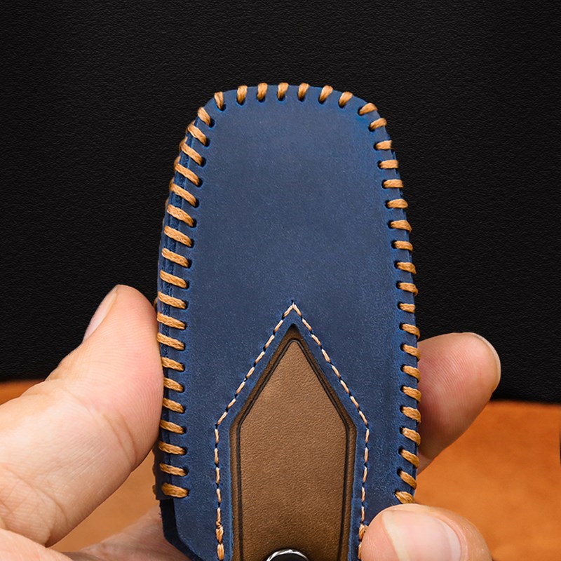 适用雪佛兰科鲁泽钥匙套迈锐宝xl科沃兹探界者科鲁兹车包扣壳