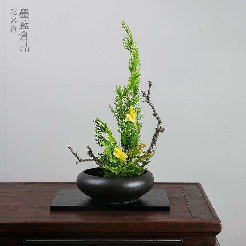 复古陶瓷墨黑花盘花器禅意中式日式插花器皿剑山插花器花盆小原流