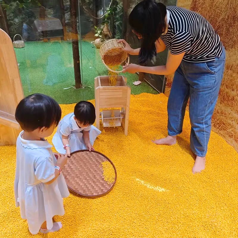 儿童室内仿真打谷农场沙池围栏萌宠乐园亲子赶海乐园游乐场设备