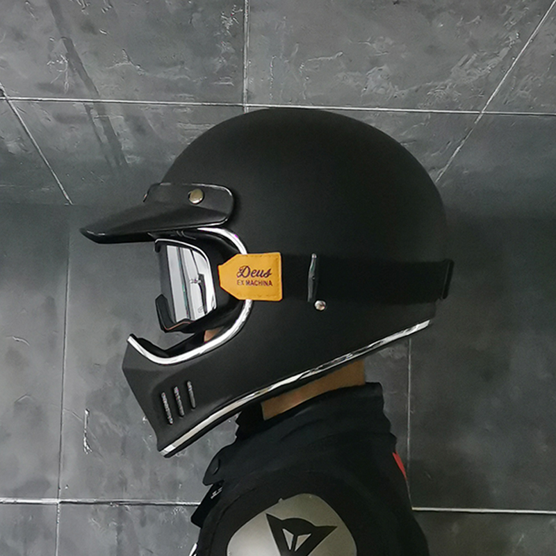 VOSS男女电动车全盔蓝牙越野个性四季机车灰尾翼情侣通风跑头盔