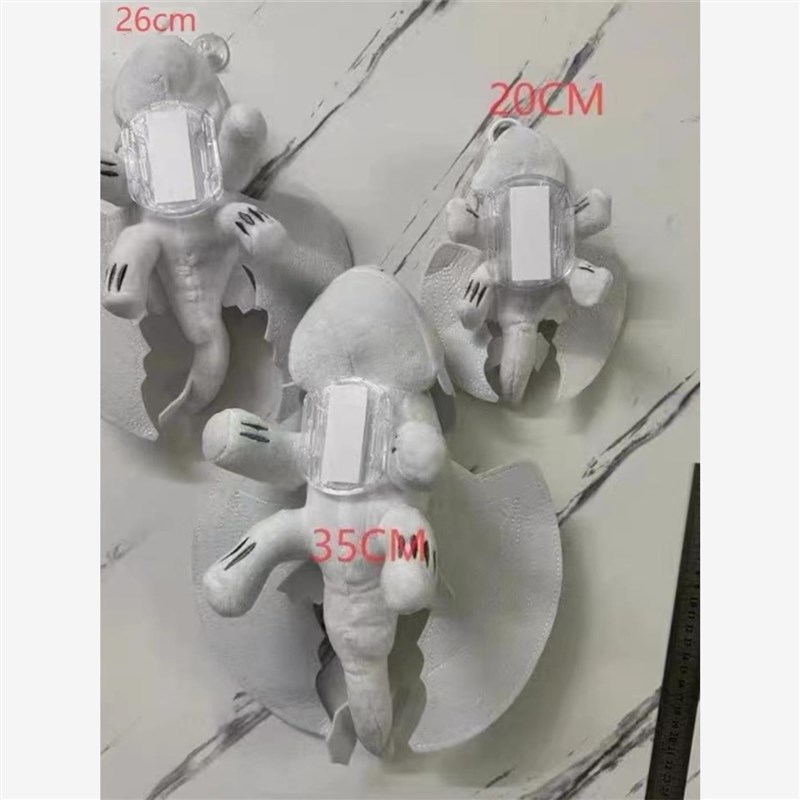 无牙仔头盔摆件可l爱个性装饰品配饰玩偶电动车摩托车翅膀可动外