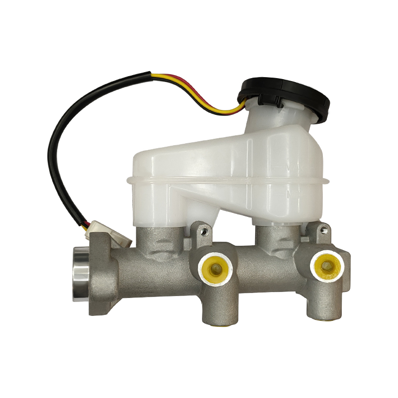 电动四轮b三轮车刹车泵油刹总泵脚刹上泵单出双出刹车泵液压油刹