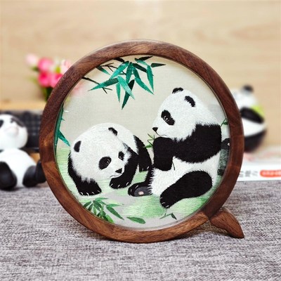 蜀绣熊猫双面绣胡桃木摆件中国特色礼物送老外圣诞节礼物商务送礼