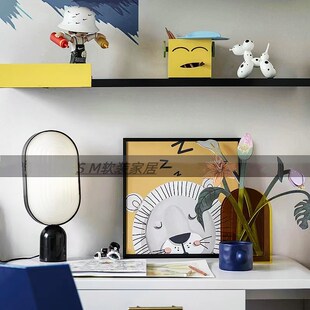 简约现代样板房儿童房书桌组合摆件男孩女孩房间桌面搭配软装 饰品