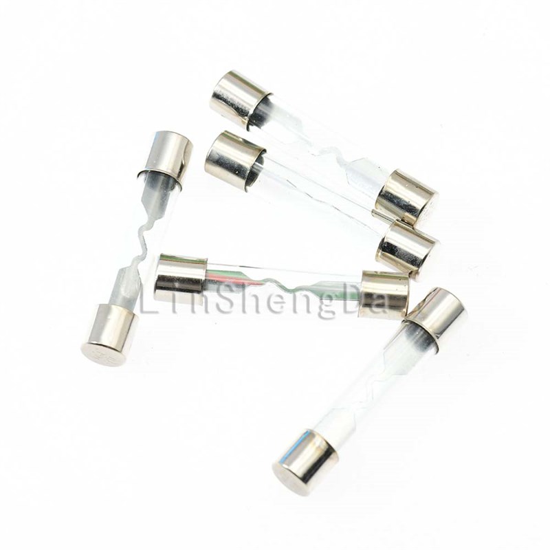 弯丝/点烟器/车充/汽车/电动车保险管32CV 10A15A20A25A30A熔断器