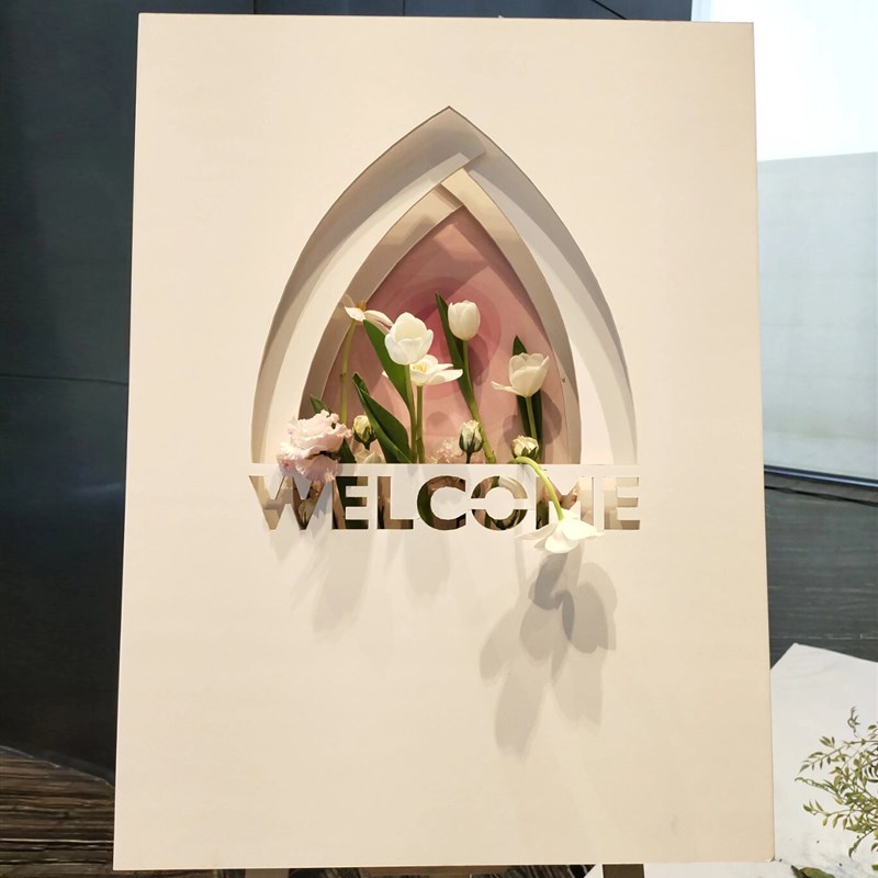 网红立体花艺迎宾牌婚礼指引牌立式展示架生日派对布置kt板