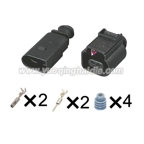 8K0973702适用于奥迪迈腾宝来朗逸途观大灯插座DJ7022B-1.5-21/11