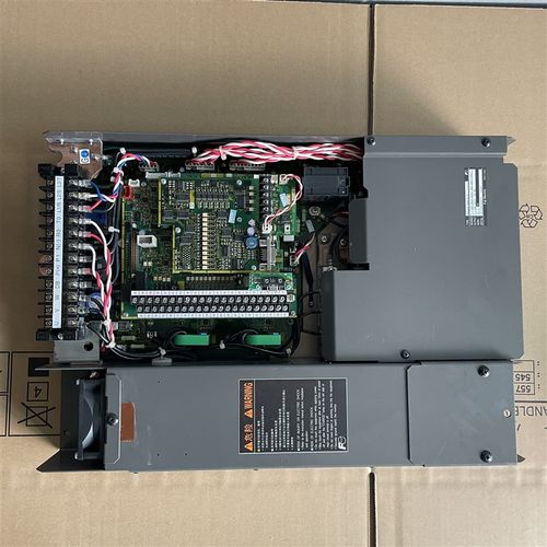 电梯配件/富士变频器HELG7F-4V8 4V7 4V9-11/15/5.5/7.5原装现货