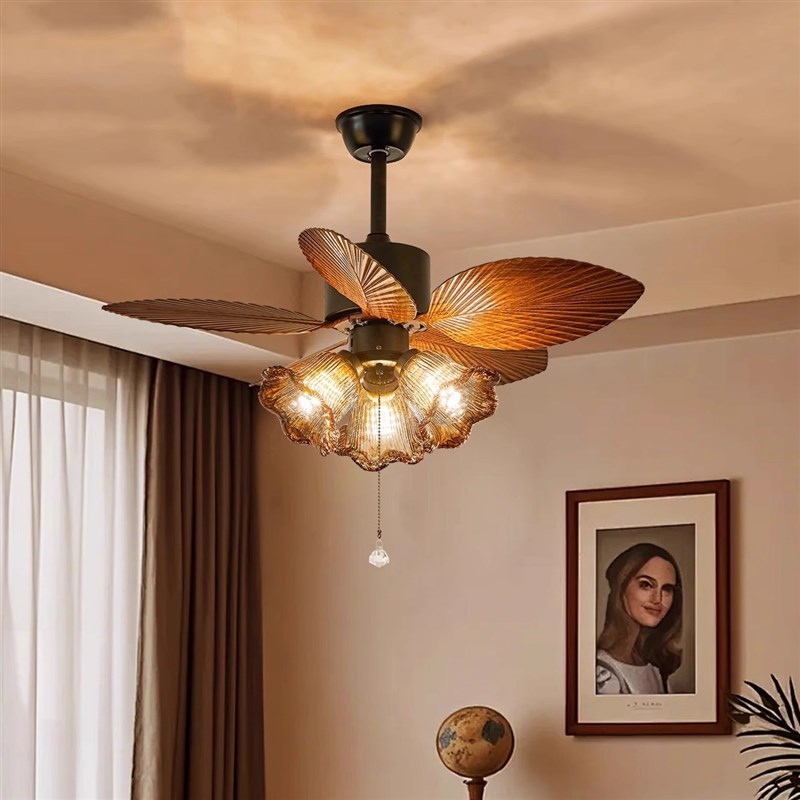 法式中古风扇吊灯2025新款美式复古南洋风餐厅卧室房间一体吊扇灯