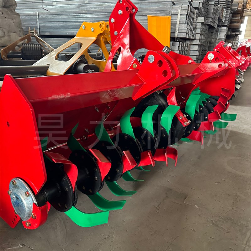 大型旋耕机四轮拖拉机旋耕开垦机多功能松土农用耕打地田机械翻土