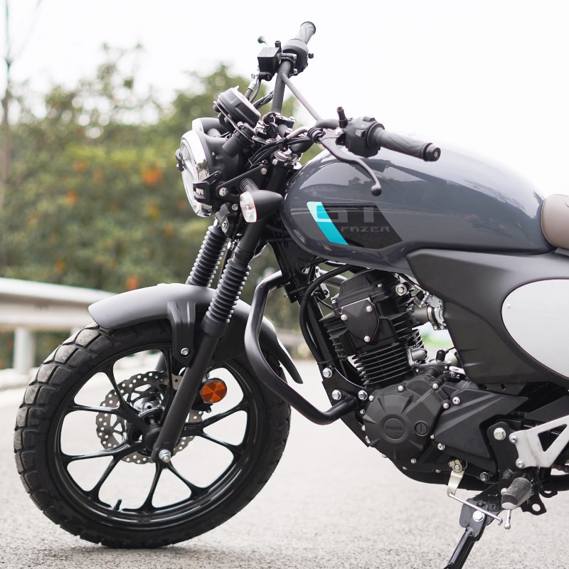 适用雅马哈GT150改装配件前护杠保险杠后货架 快拆防水边包帆布包