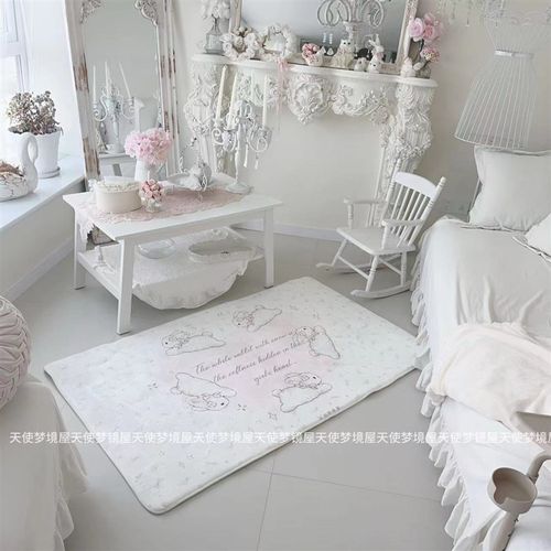 原创爱心兔兔地毯圆形长方形可爱少女心卡通床边地毯卧室法兰绒