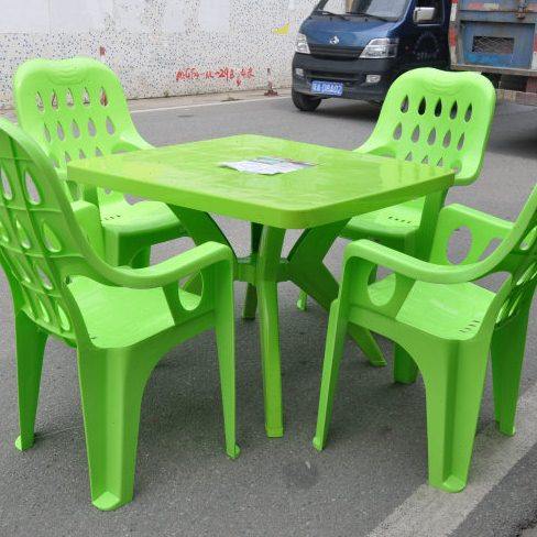 厂家优质户外休闲塑料桌椅大排档庭院家具室外烧烤摆摊桌椅