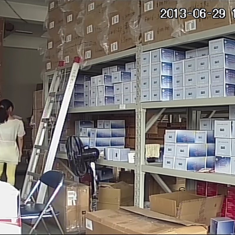 室外防水监控摄像机SONY芯片高清模拟阵列红外夜视.枪机摄像头