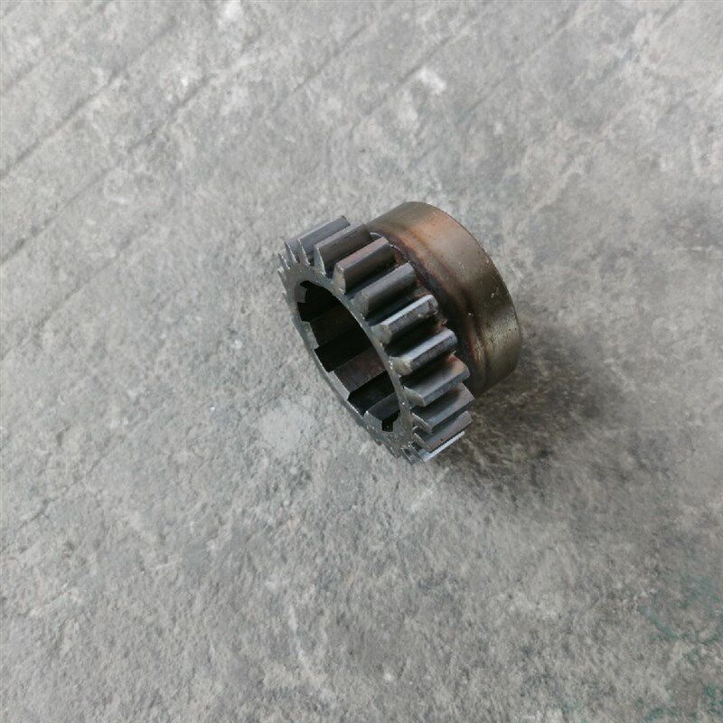 武汉汉口机床厂C6140HK/C6150H车床配件Z22齿外径60内孔花8-40*7
