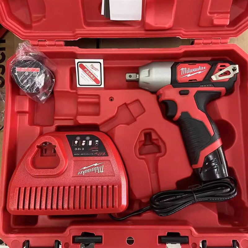 Milwaukee美沃奇M12BIW12-202C充电式12V电动扳手冲击扳手1/2米沃