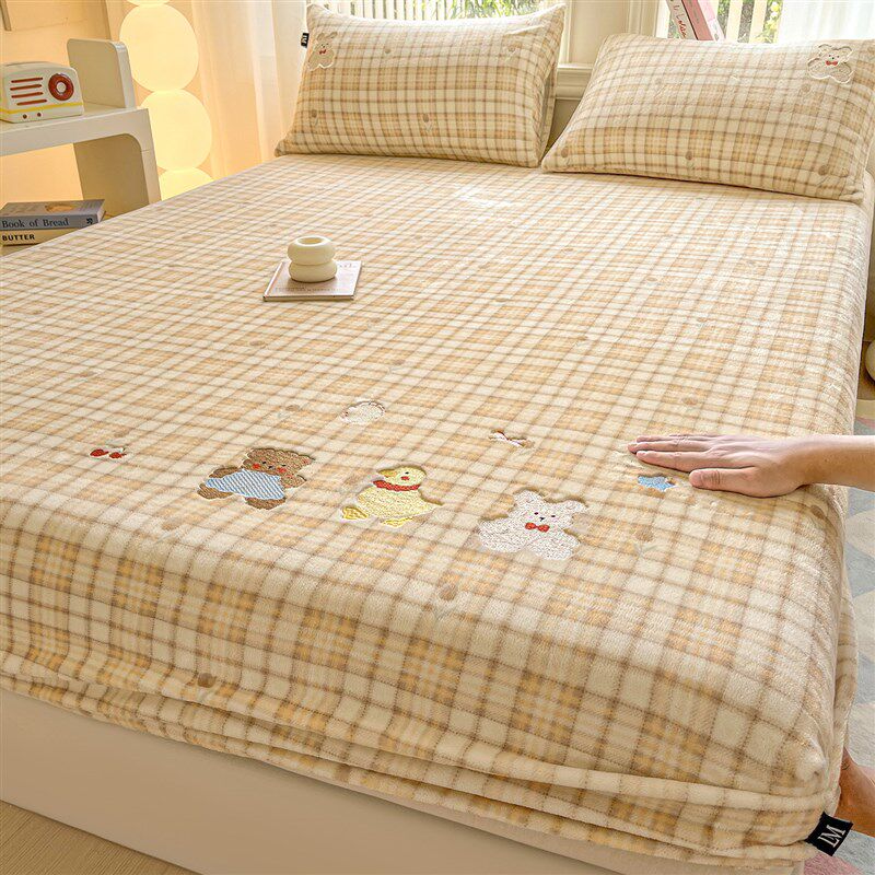 卡通刺绣床笠单件冬天加厚保暖儿童床罩床垫保护罩三件