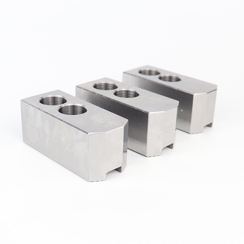 台湾代机软爪TAIKI液压卡盘三爪台湾进口生爪软爪6寸8寸10寸三爪