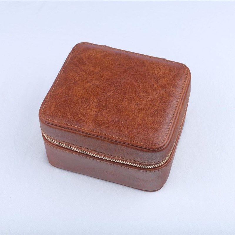 2024跨境新款手表盒 t便携翻盖鹿皮绒表枕首饰饰品展示礼盒收纳盒