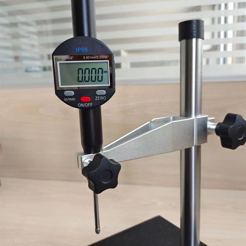 高精度防水数显百分表电子千分表指示表高度计0-.7/.//100