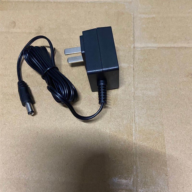 奥尔莱德 真空吸尘器VC8601充电器DC26V400MA 19V600MA电源适配器