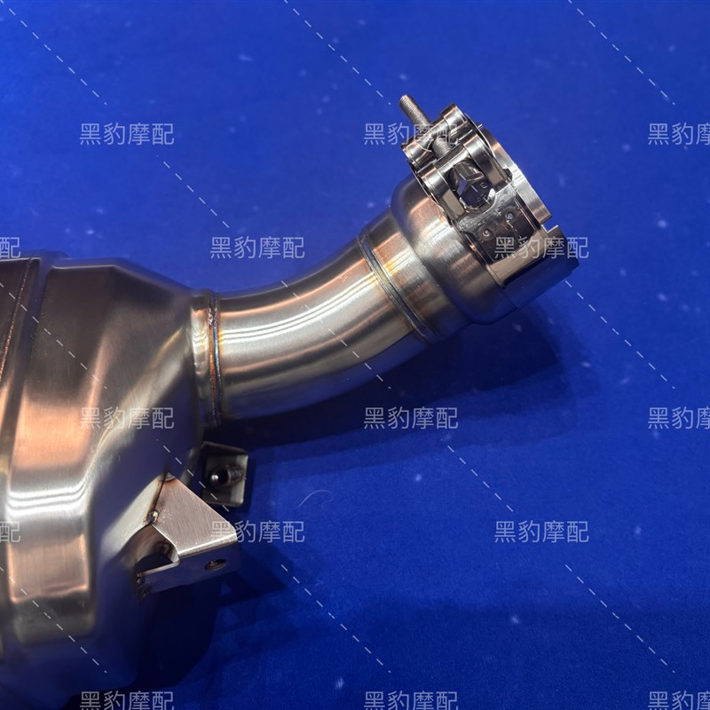 ZX4R ZX4RR原厂外观炸街大声浪改装排气管尾段无损安装川崎