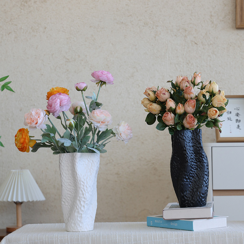 现代简约创意白色陶瓷异形花器摆件样板房桌面家居软装设计师摆件