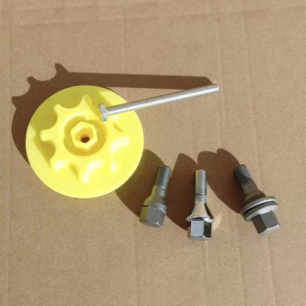 适配东风风神E70 S30 H30 A60螺丝轮胎螺栓适配铁圈备胎固定螺丝,汽车零部件/养护/美容/维保,汽车螺丝,淘宝优惠券,粉丝福利购,淘宝优惠卷