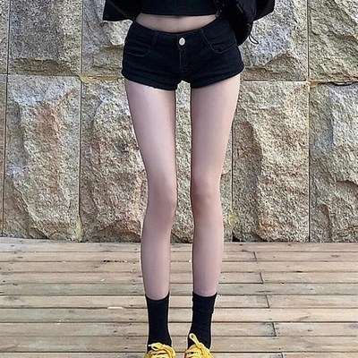 大码美式辣妹黑色低腰牛仔超短裤女2025夏季百搭弹力紧身包臀热裤