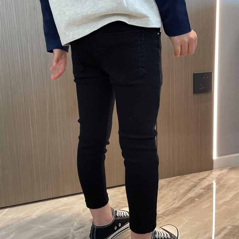 女童牛仔裤子黑色小脚修身紧身铅笔裤2024春季女孩简约宝宝长裤潮