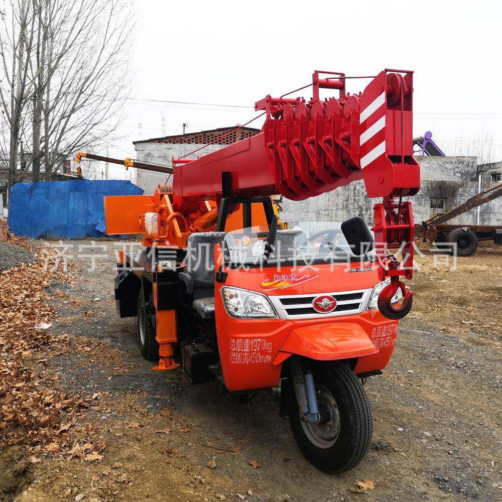 厂家供应三轮吊车吊楼板5吨三轮小吊机三马子吊机三轮随车吊,搬运/仓储/物流设备,其他起重搬运设备,淘宝优惠券,粉丝福利购,淘宝优惠卷