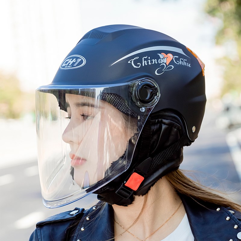 电动车摩托车头盔k电瓶车帽男女士夏季四季通用安全帽冬季防雾保