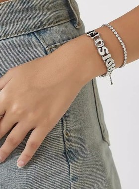 【银色光感滑块字母手炼】TENCOO定制字母抽绳盒子炼小众手饰