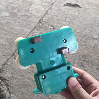 JDP4R50弧形滑触线转弯集电器