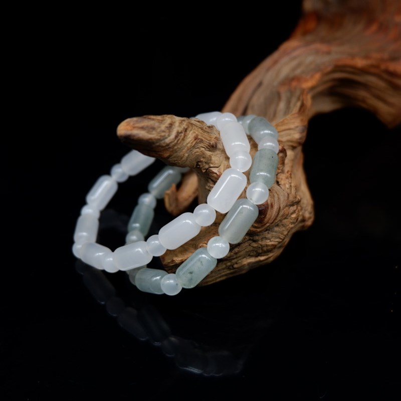 玉石手串女佛f珠手链天然桂林鸡血玉贵妃料冰种女生情侣礼物