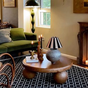 法式中古实木圆形茶几小户型客厅复古诧寂风矮桌创意艺术感小桌子