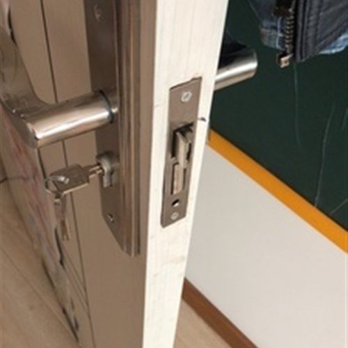 室内卧室房门锁可调节免改孔锁家用实木门把手通用型锁具