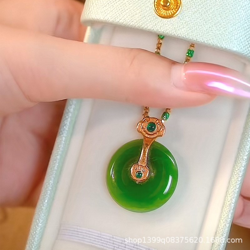 新款项链女简约锁骨链古法传承复古仿玉轻奢气质项链服Y饰品衣挂