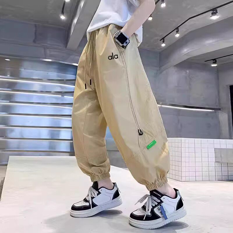 奥莱潮牌男童裤子工装裤2026春装时尚新款中大儿童百搭洋气休闲裤