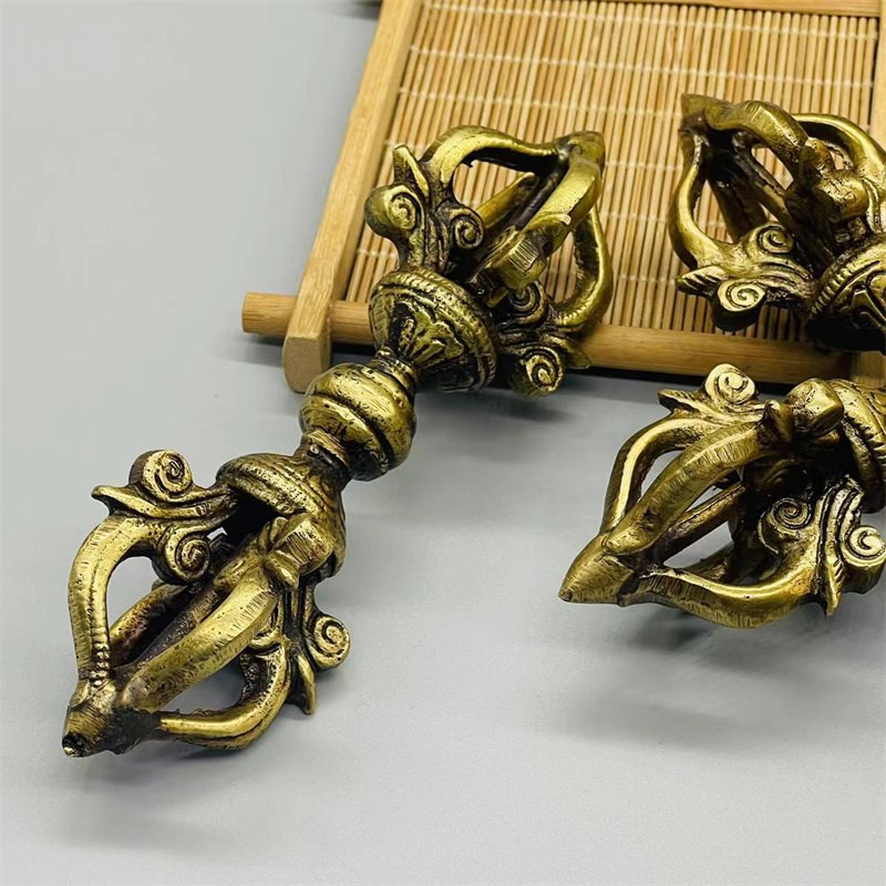 密宗法器尼泊尔手工黄铜五股十字金刚杵降魔杵金刚镢复古做旧摆件