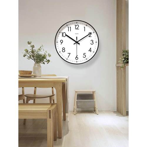 易普拉静音客厅挂钟卡通早教家用时钟挂表静音扫秒石英钟