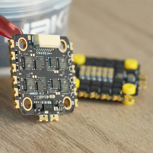 hakrc 8位 4合1电调6s无刷控制器35a esc穿越机蓝鸟固件航模材料