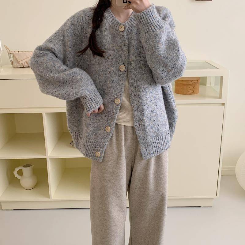 宽彩点毛衣开女春季2024ISN春秋新款花线松慵懒领风软糯圆针织衫