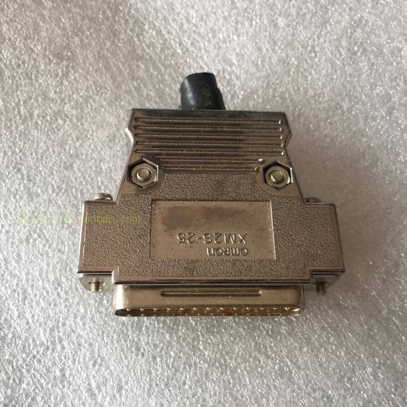 原装二手XM2S-25 OMRON 25针公头 镀金插头 25芯