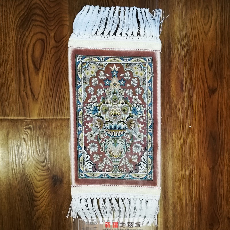 新疆地毯坐垫车内装饰品汽车中央扶手箱垫子内饰通用型创意大众