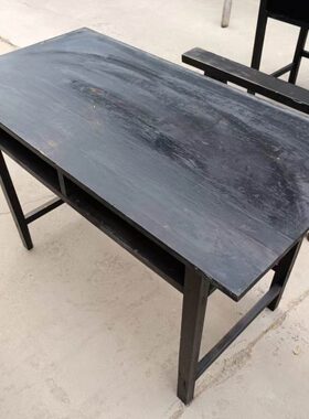 老课桌怀旧老物件7080年代学生课桌书桌学习桌椅复古旧家具摆件道