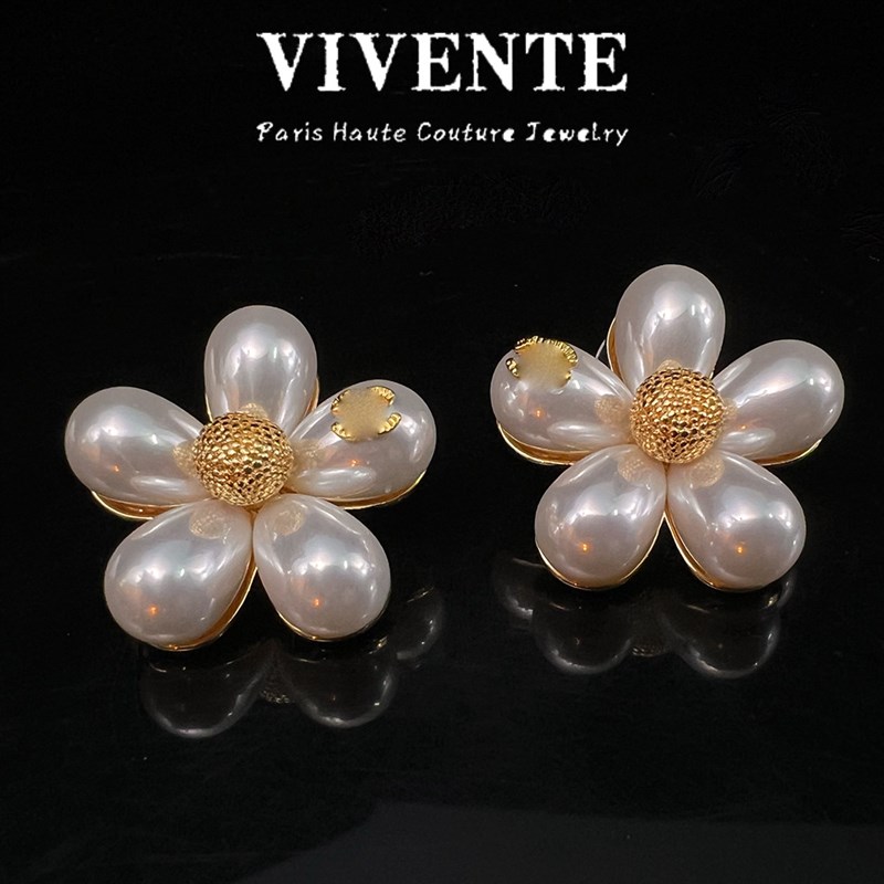 花朵耳钉新中g式vintage小众百搭香珍珠打标耳环女小众精致耳钉