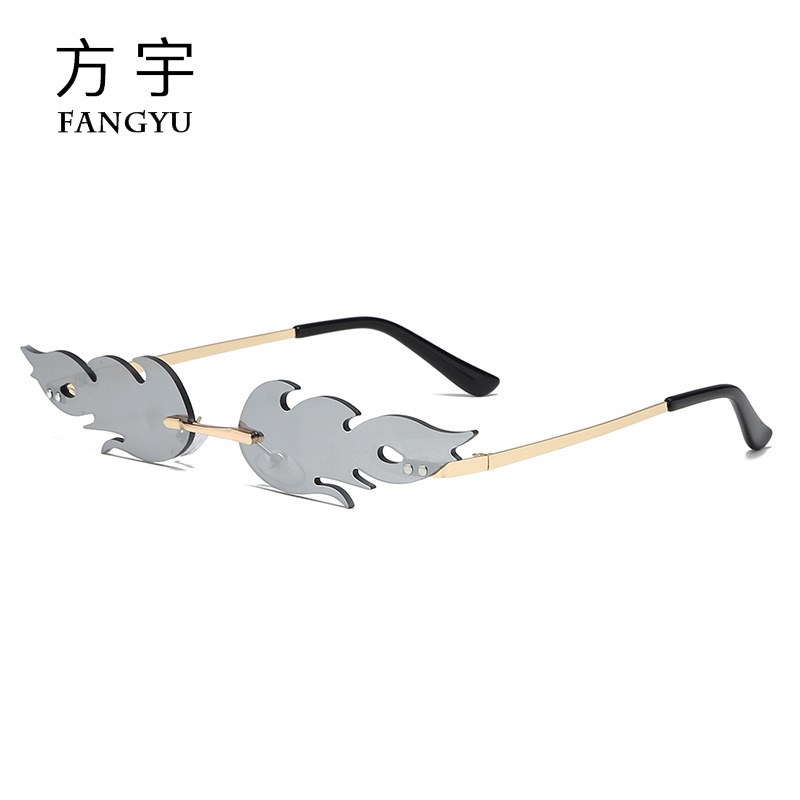 新款火焰欧美时尚太阳镜搞v怪金属眼镜无框个性墨镜女现货爆款