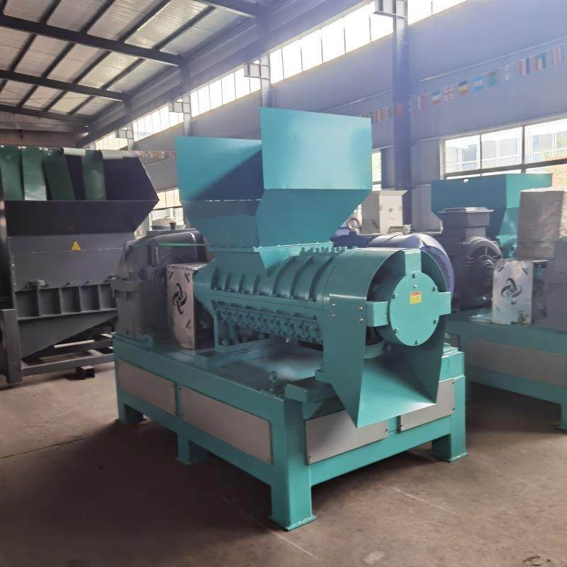 汽车内饰电缆线皮撕碎机螺旋地膜塑料编织袋粉碎机滴灌带撕碎机